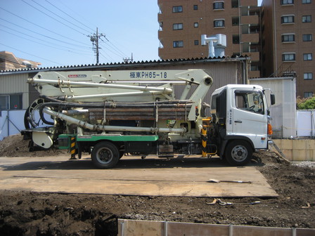 2012051902ポンプ車.JPG